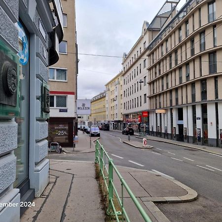 Vienna Apart Hotel Gumpendorfer Strasse Exterior foto